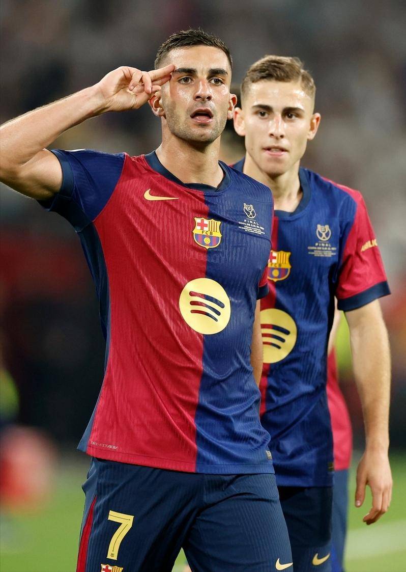 加拿大横扫多特蒙德,费兰·托雷斯高光表现的简单介绍 加拿大横扫多特蒙德,费兰·托雷斯高光表现的简单介绍