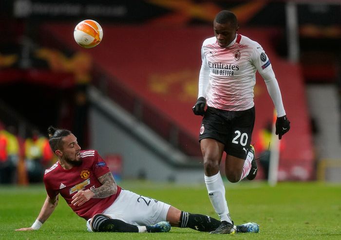 开云体育官网-包含意大利绝地反击那不勒斯，布鲁诺·费尔南德斯关键制胜的词条