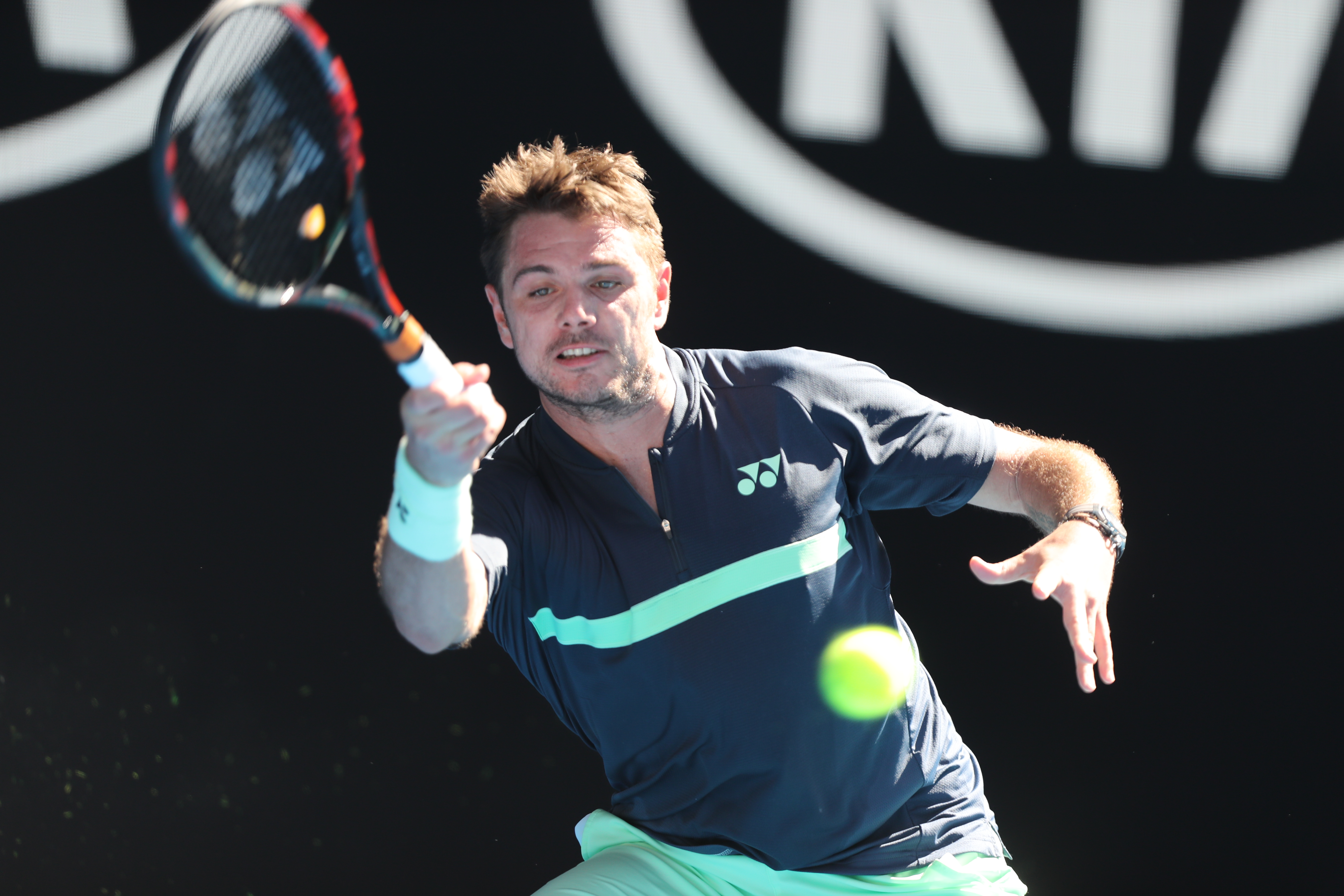 世界网球队血洗英国网球队,瓦林卡完成帽子戏法 世界网球队血洗英国网球队,瓦林卡完成帽子戏法