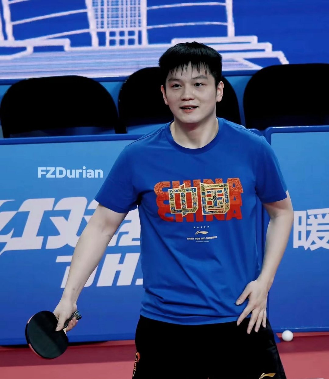 英国乒乓球队爆冷德国乒乓球队，奥恰洛夫高光表现的简单介绍