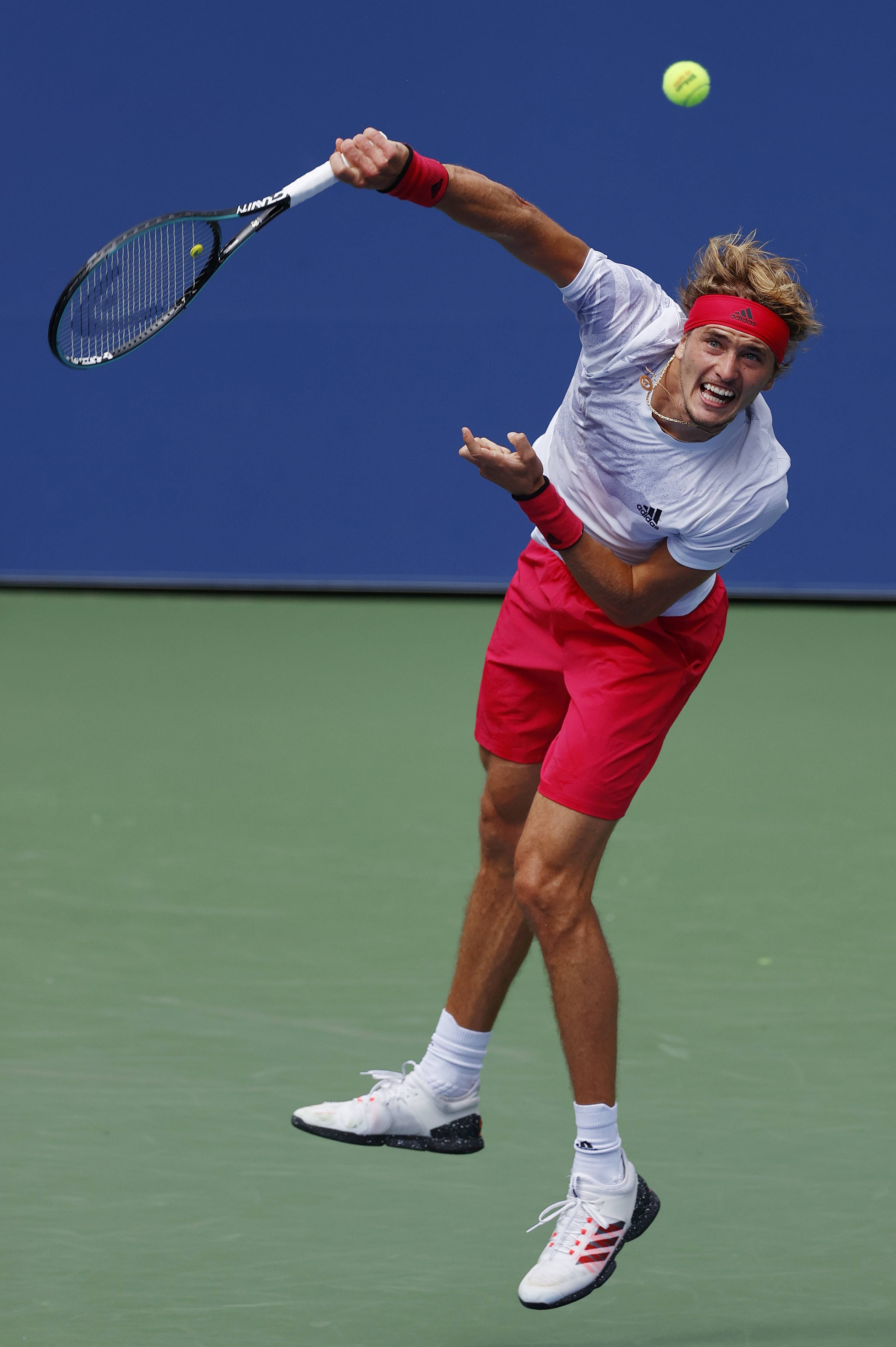 欧洲网球队轻取英国网球队,兹维列夫惊艳世界 欧洲网球队轻取英国网球队,兹维列夫惊艳世界