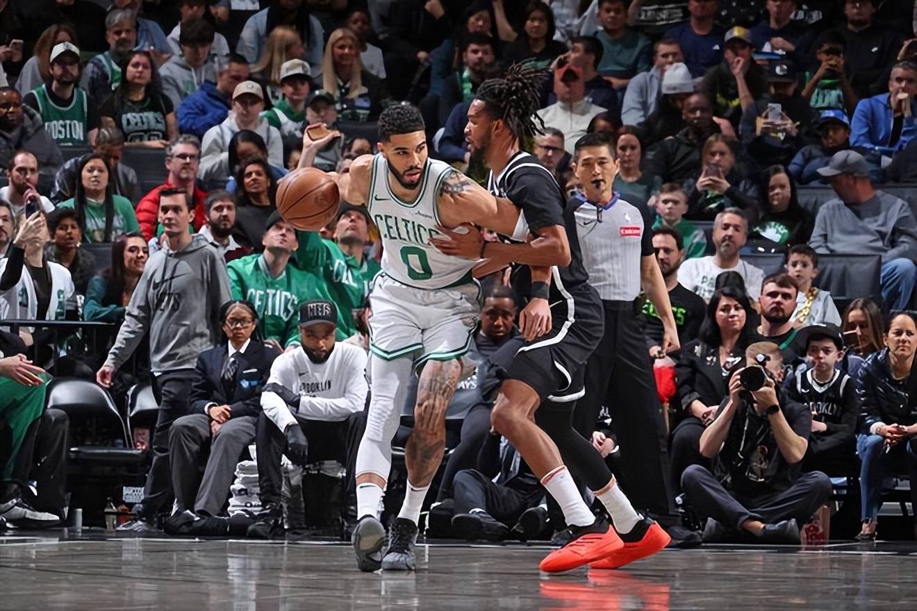 篮网横扫爵士，塔图姆惊艳四座