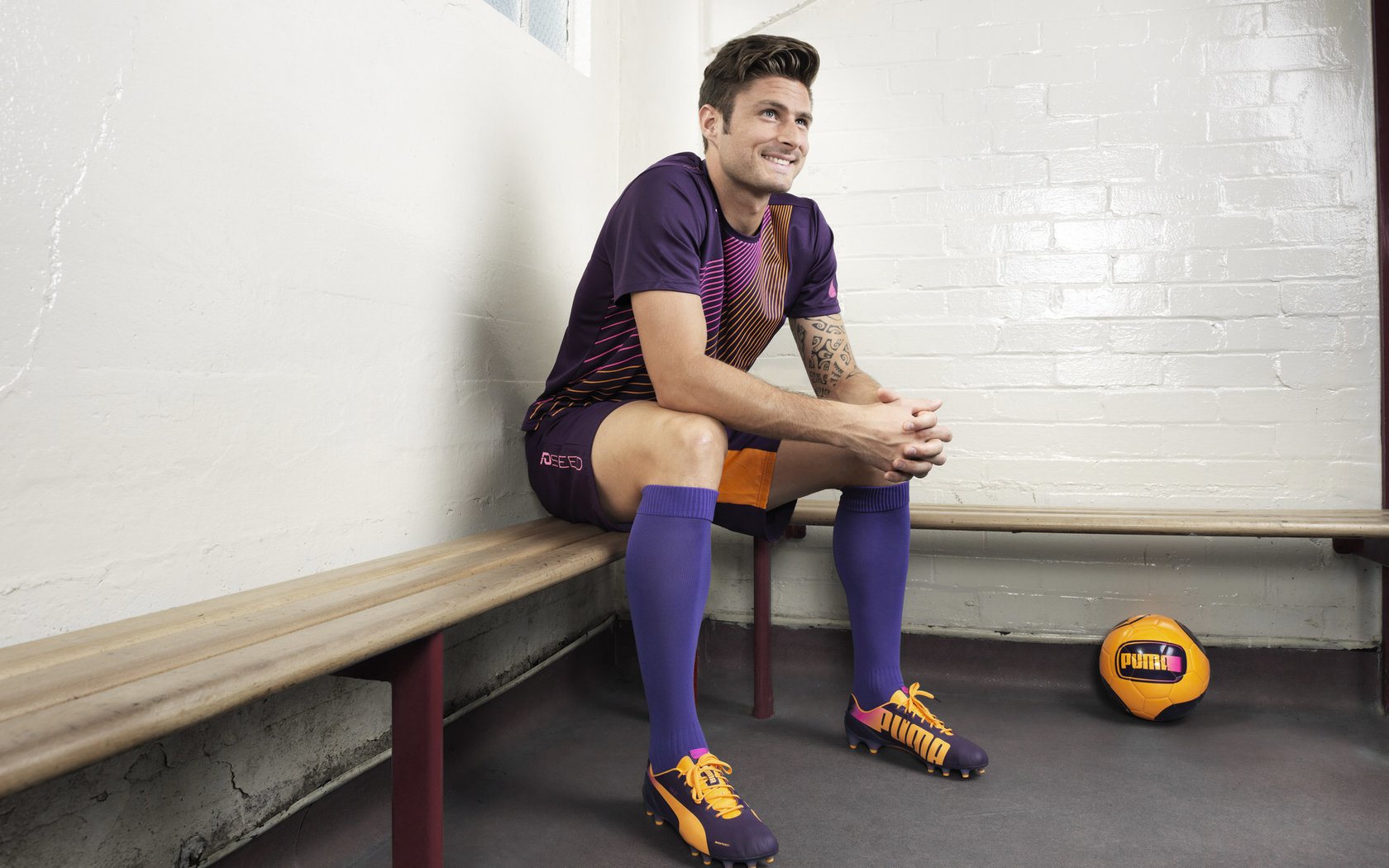 冷雨绝杀夜，拉文在芝加哥的风暴眼中证明何为巨星