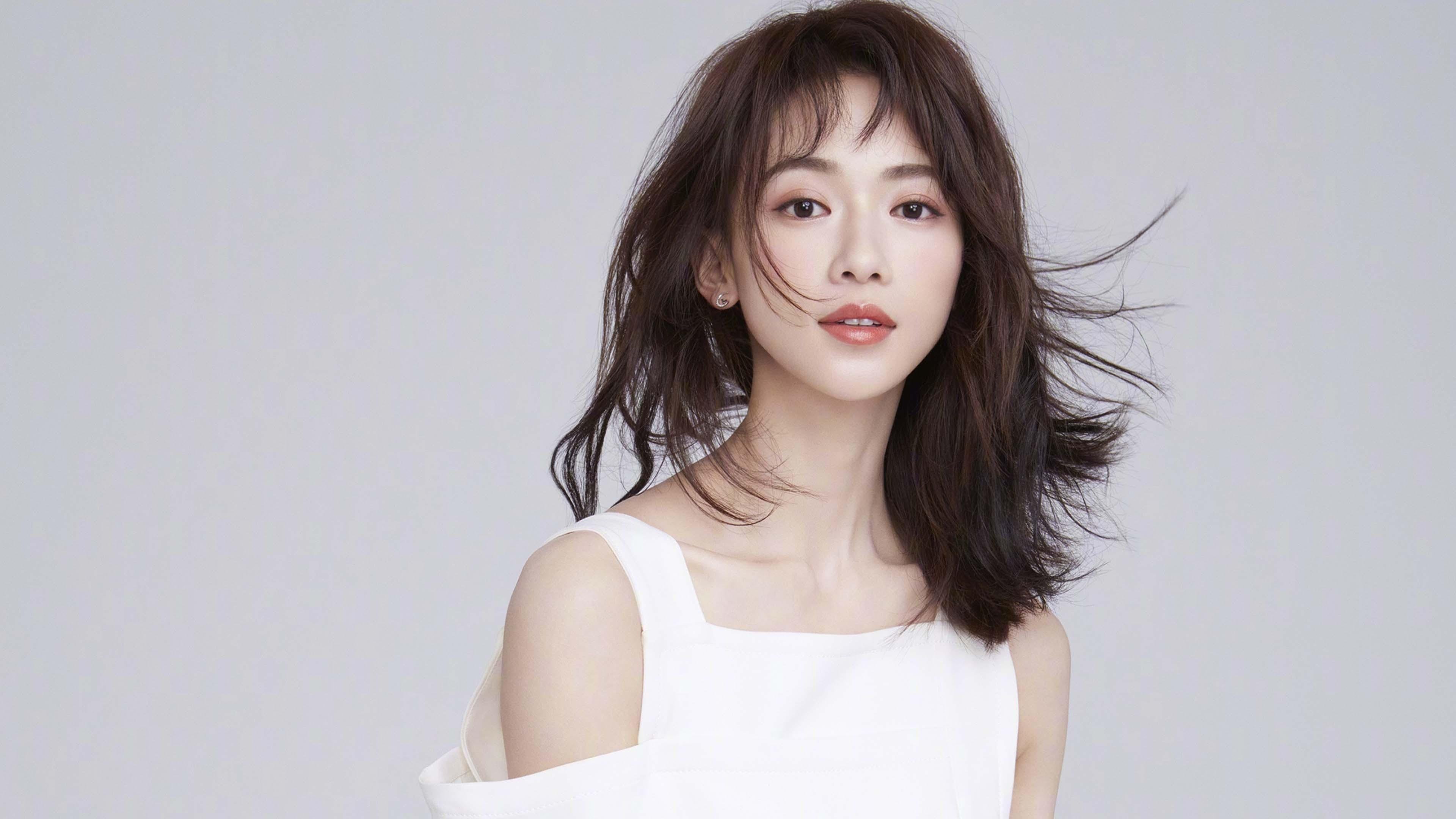 黑暗中的独舞者，当欧冠决赛的聚光灯落在努涅斯身上