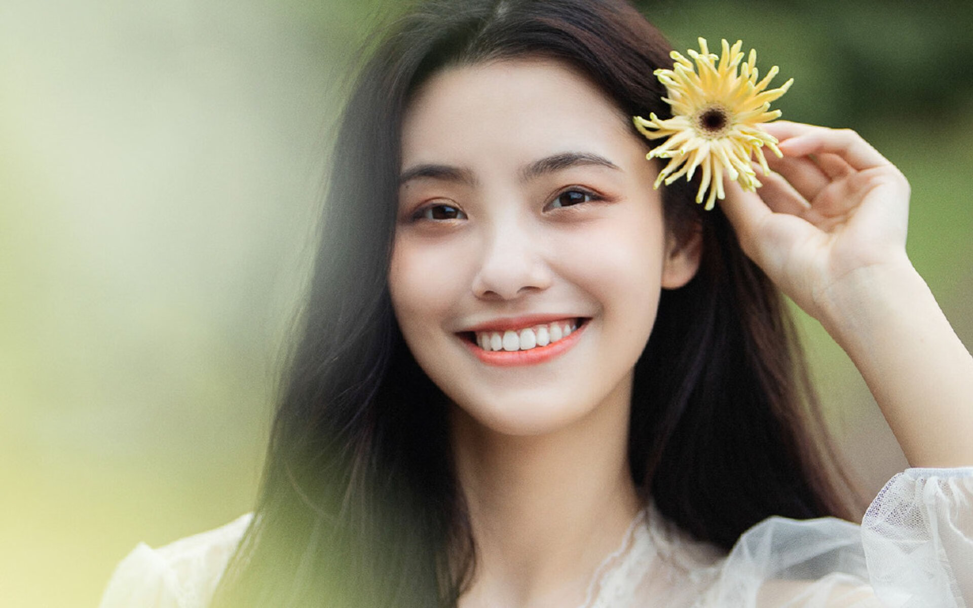 速度与策略的交汇，F1揭幕战焦点战如何诠释哥伦比亚封锁巴萨的体育哲学